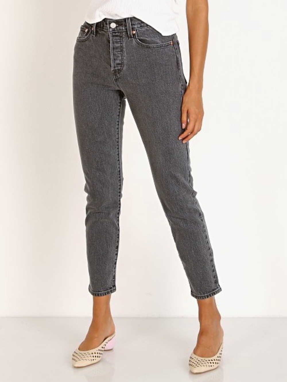 Levi's Wedgie Icon Fit Jeans Bite My Dust Size 26 Straight Leg High Waist